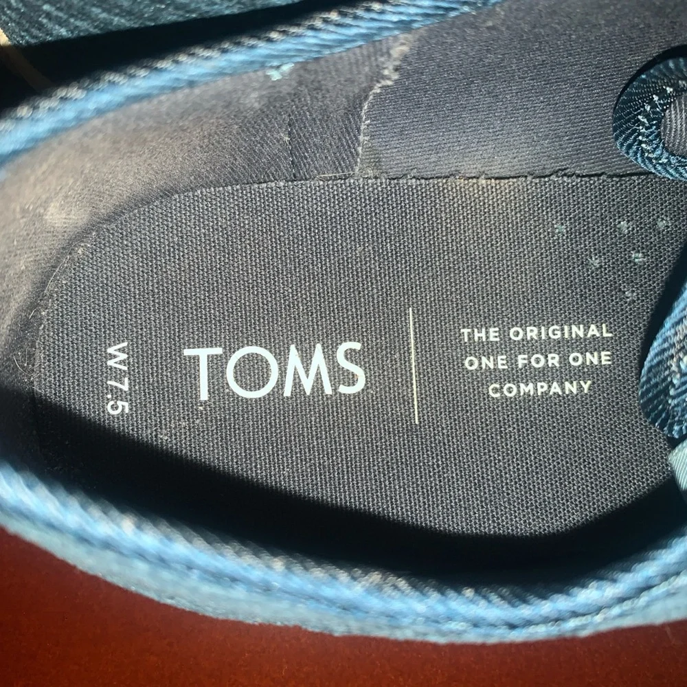 Tom's Teal Corduroy Comfort Sneakers Topanga Preppy Shoes Size 7.5 Velvet Blue